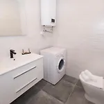 Cosy Close To Sea, Wifi, Air Cond * Кальпе